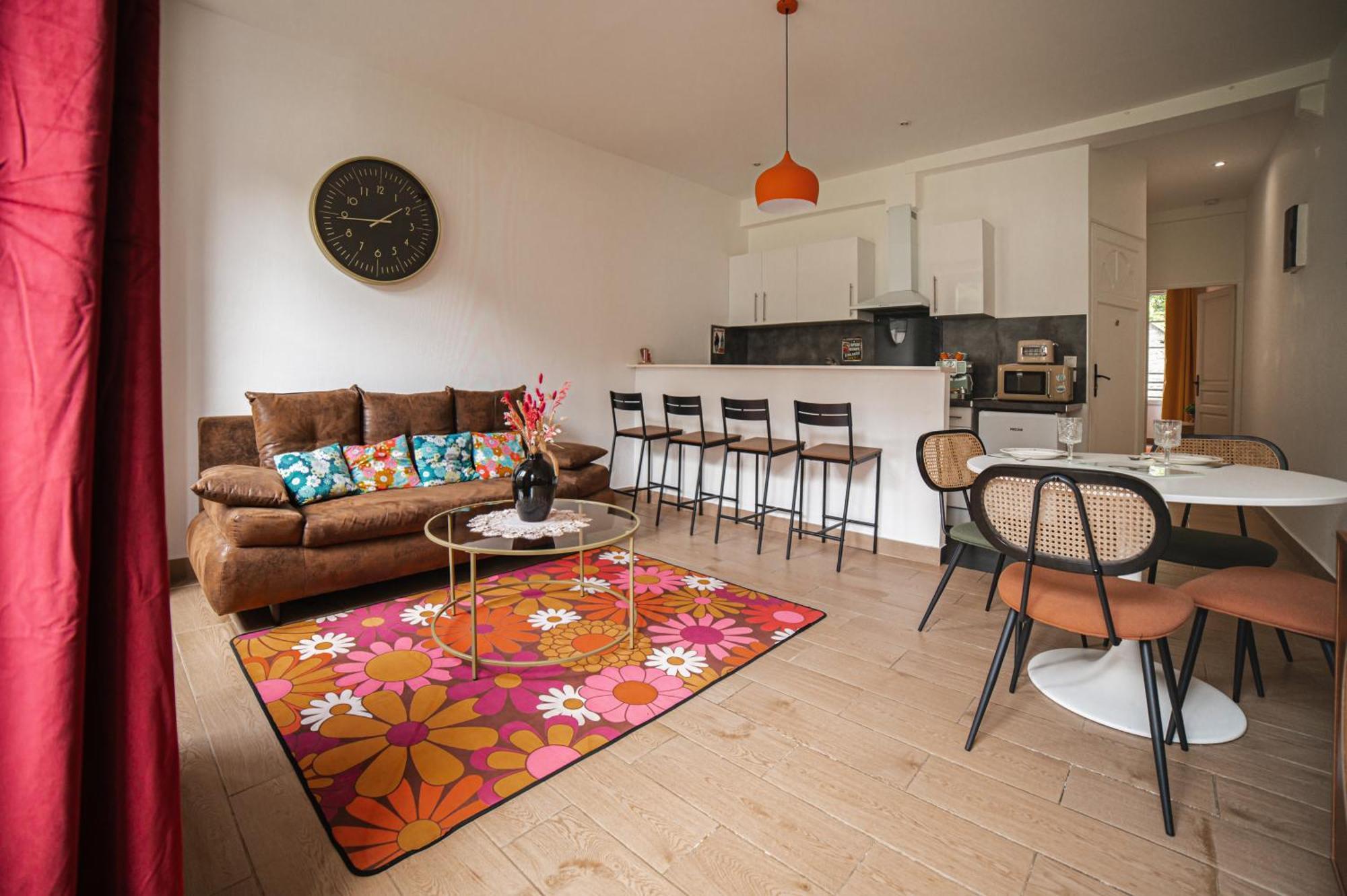 Apartment Bulle Sixties *
